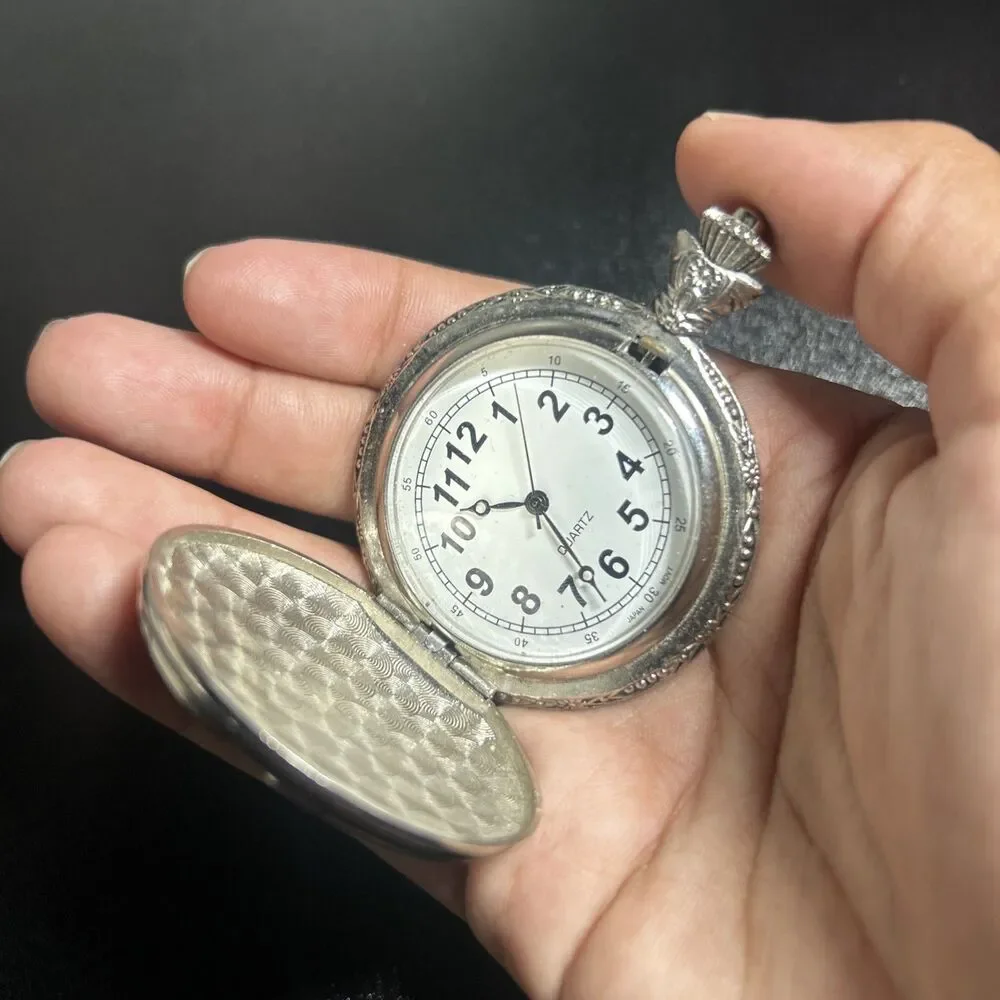 Silver Full Hunter Pocket Watch Eagle Design Arabic Numerals Polished Case
